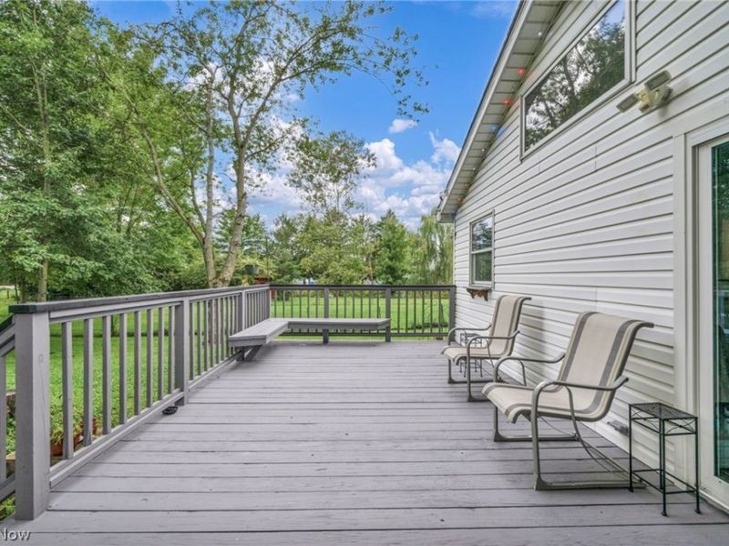 5803 Russia Road, Amherst, OH 44001 Photo 8