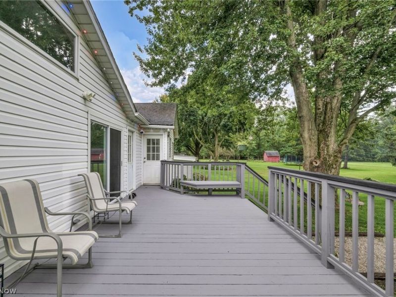 5803 Russia Road, Amherst, OH 44001 Photo 9