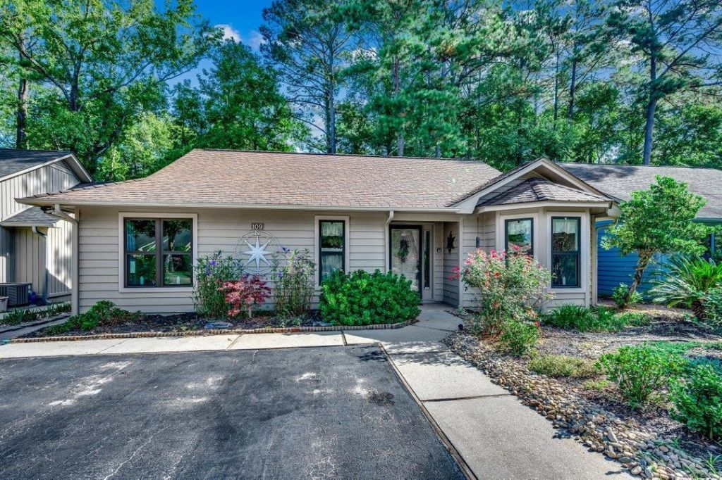 109 Hickory Dr. Photo 1