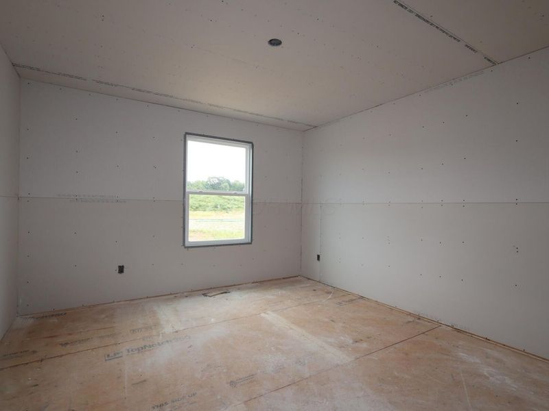 534 Creekside Loop S, Pataskala, OH 43062 Photo 12
