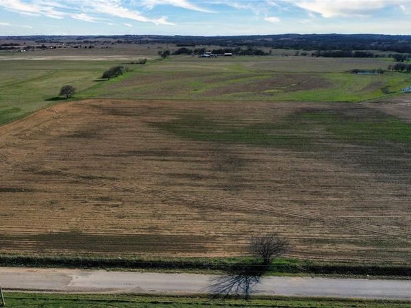 1300 Baseline Road, Hennepin, OK 73444