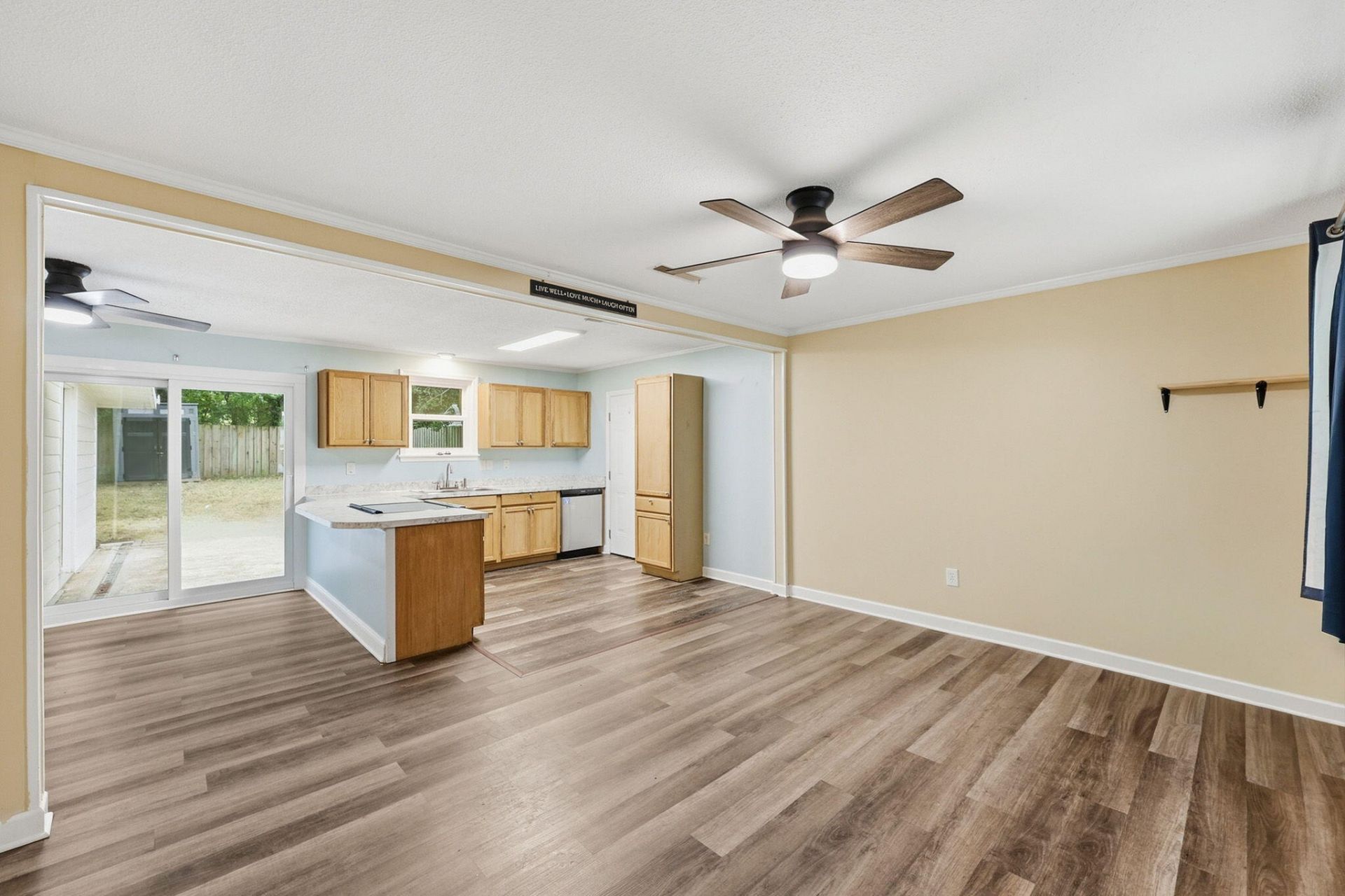 221 Barshay Drive Photo 16