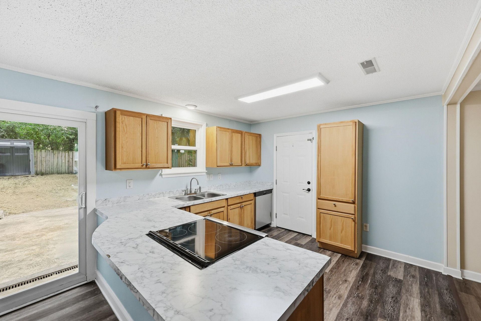 221 Barshay Drive Photo 18