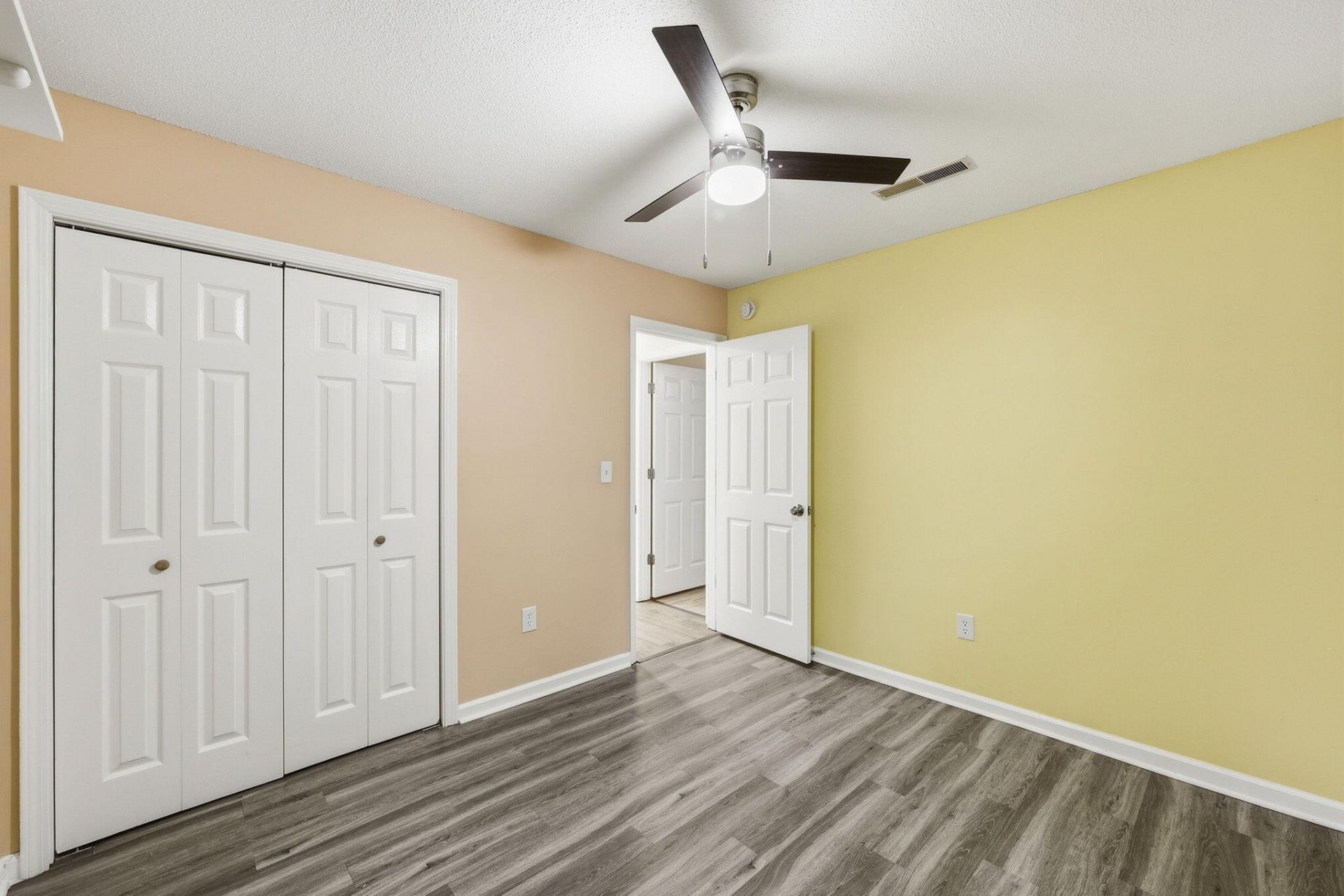 221 Barshay Drive Photo 26