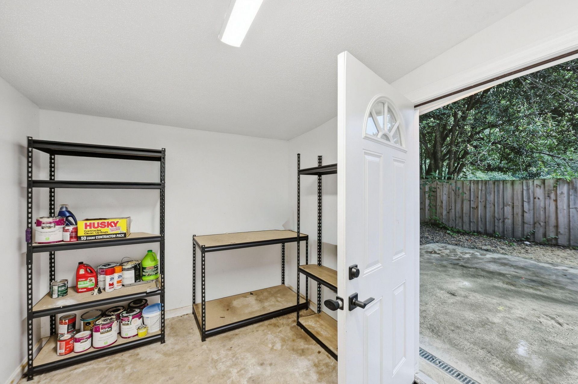 221 Barshay Drive Photo 31