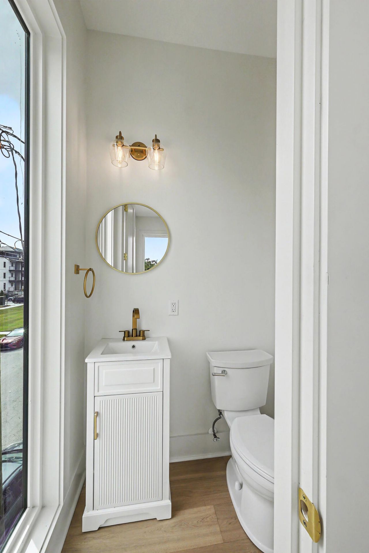 64 Lee Street Photo 24