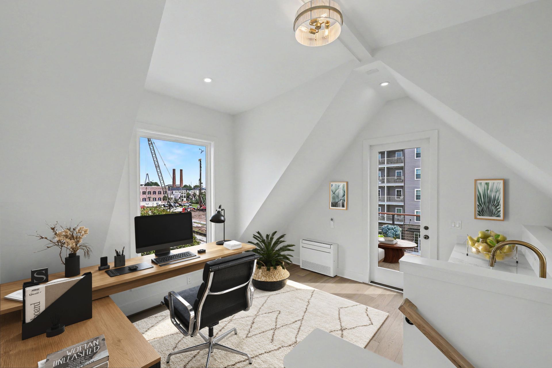 64 Lee Street Photo 31