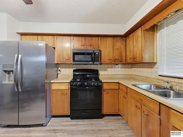 6606 Laurel Street, Omaha, NE 68104