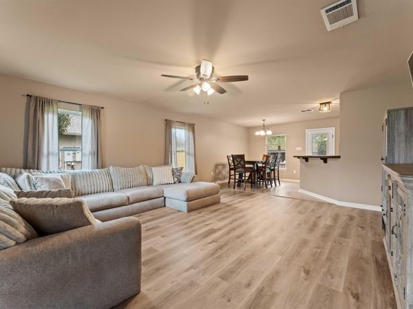 42248 Broadwalk Ave, Hammond, LA 70403
