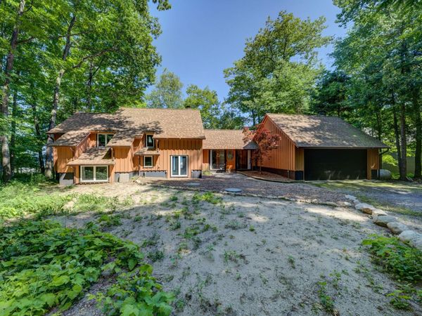 4626 Omena Point Road N, Omena, MI 49674