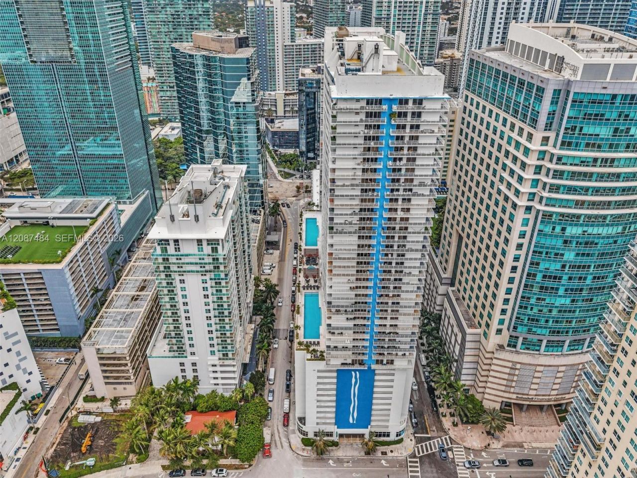 1200 Brickell Bay Dr, Unit 2119, Miami, FL 33131 Photo