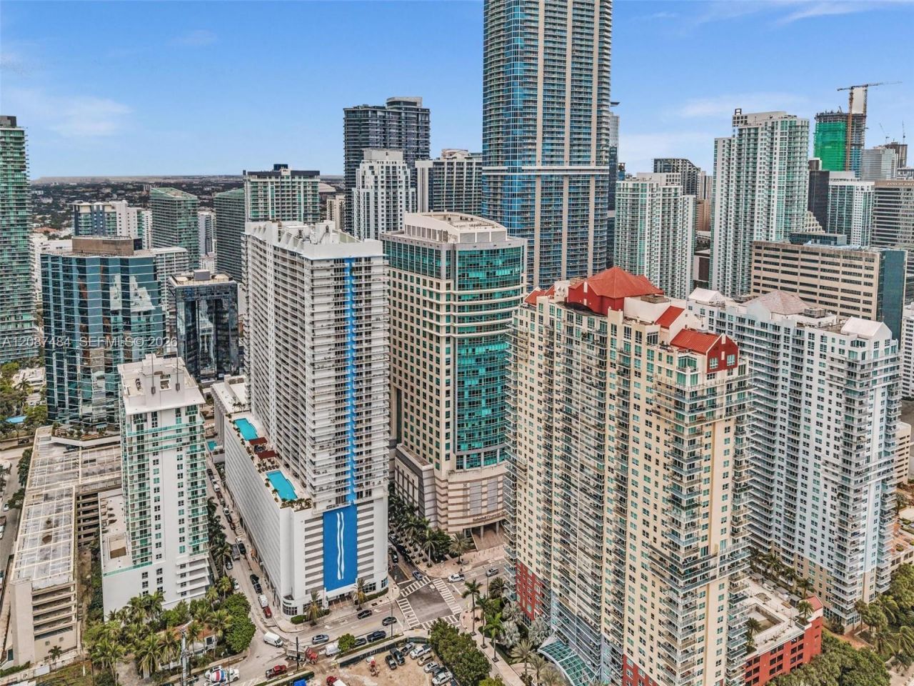 1200 Brickell Bay Dr, Unit 2119, Miami, FL 33131 Photo