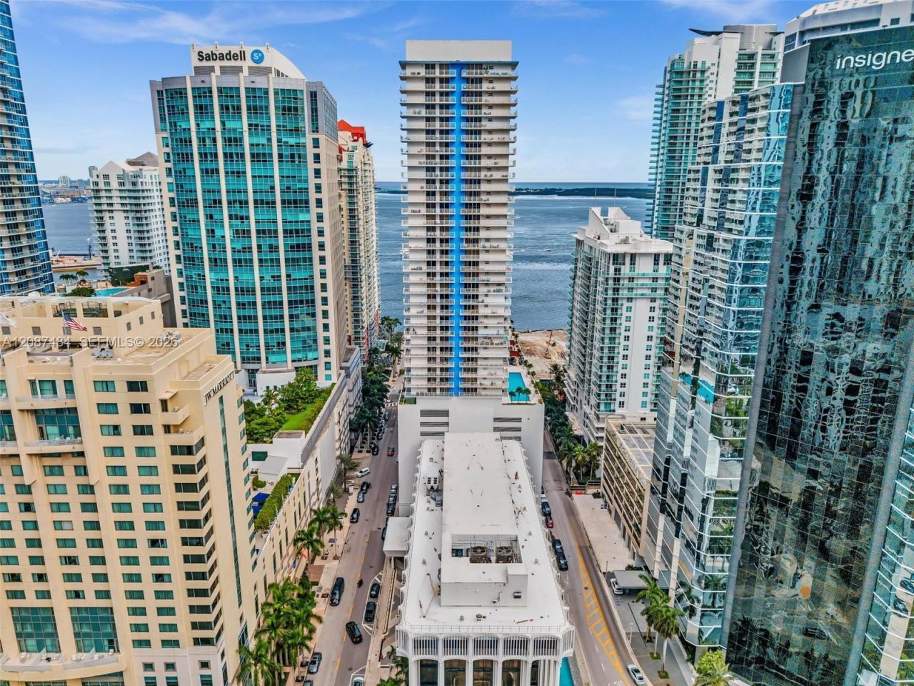 1200 Brickell Bay Dr, Unit 2119, Miami, FL 33131 Photo