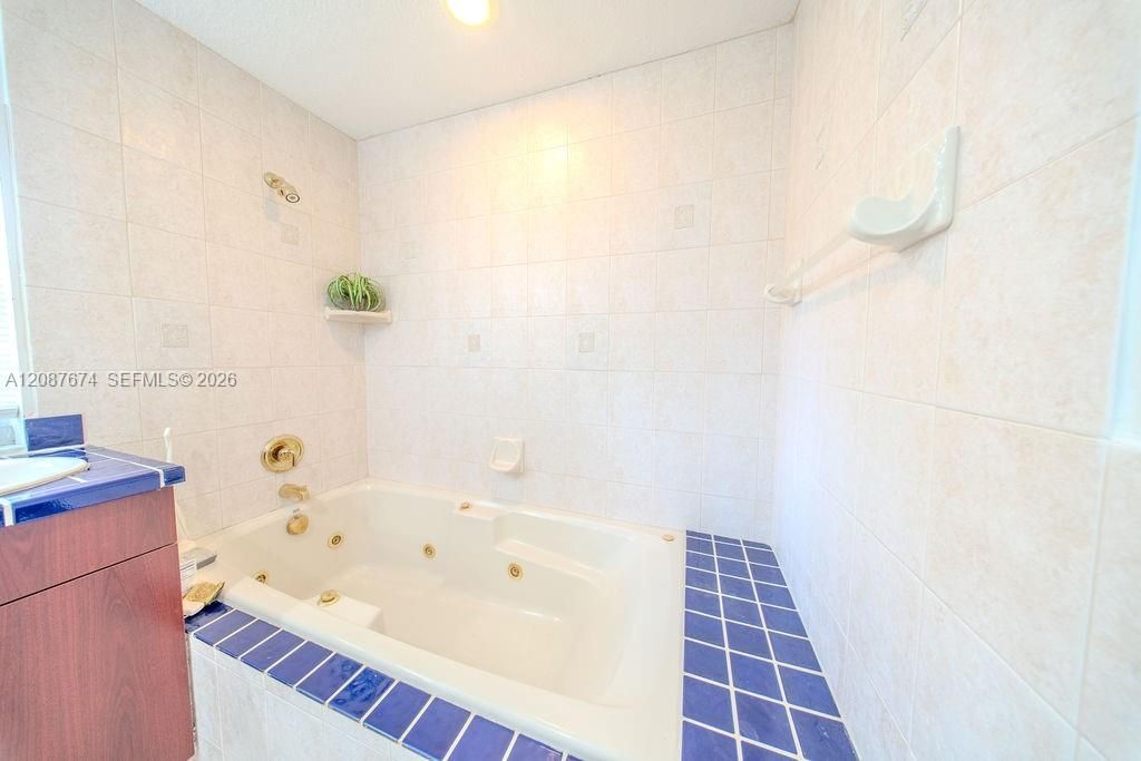 919 S Lakeside Pl, Lantana, FL 33462 Photo