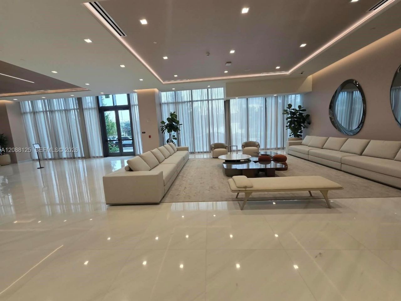 1170 E Hallandale Beach Blvd, Unit 1105, Hallandale Beach, FL 33009 Photo