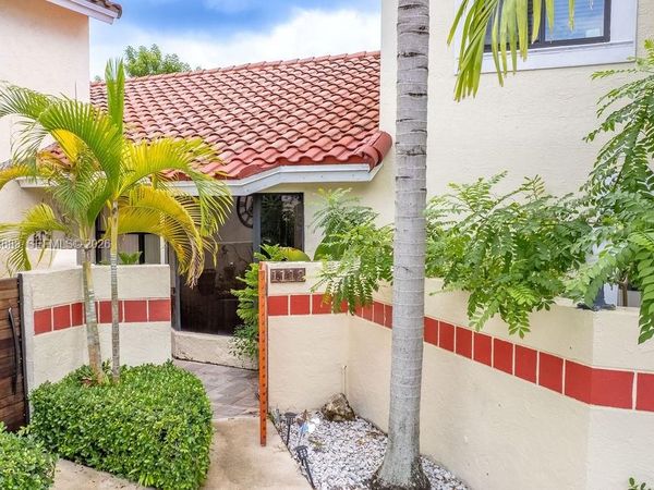 1111 San Remo Cir , Homestead, FL 33035