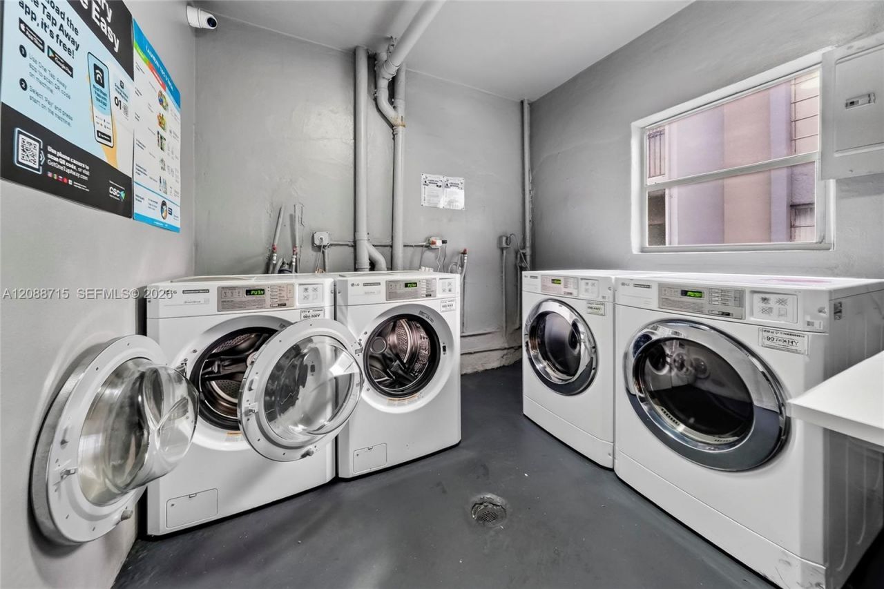 305 W 68th St, Unit 419, Hialeah, FL 33014 Photo