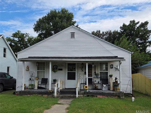 330 W Main Street, Sparta, IL 62286