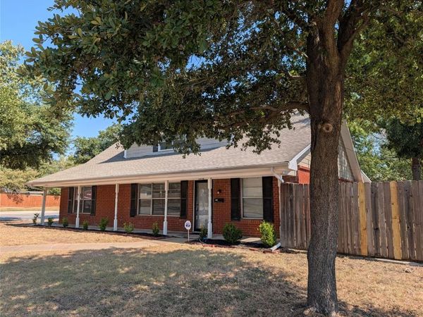 2558 Duringer Road, Fort Worth, TX 76133