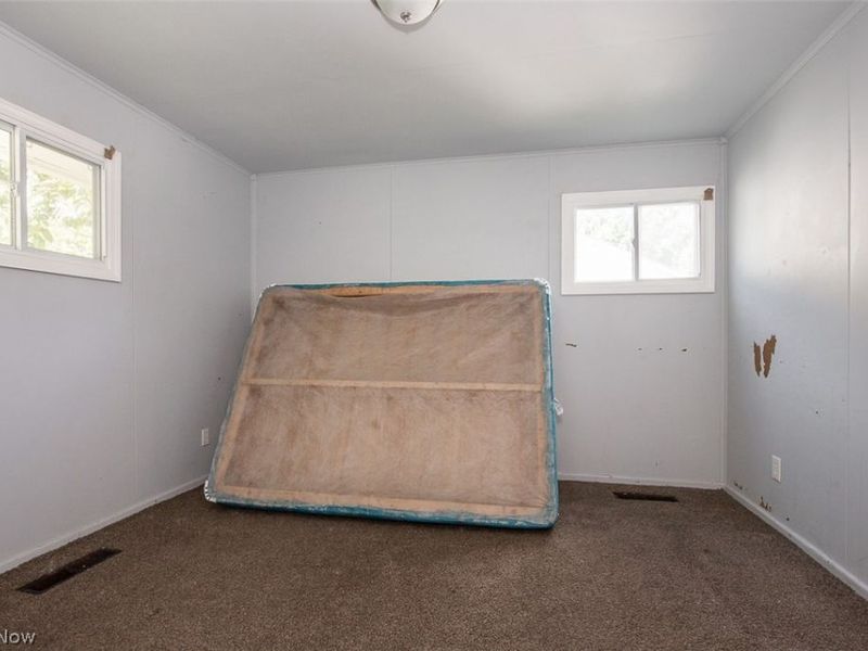 17614 Rook Circle , Cleveland, OH 44112 Photo 18