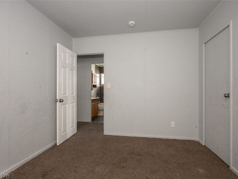 17614 Rook Circle , Cleveland, OH 44112 Photo 22
