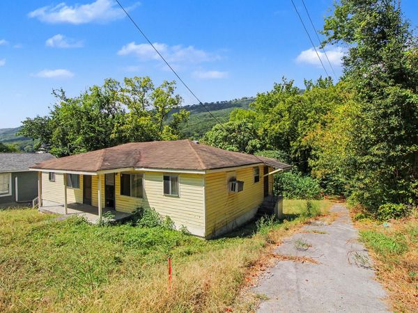 4511 Balcomb Street, Chattanooga, TN 37409
