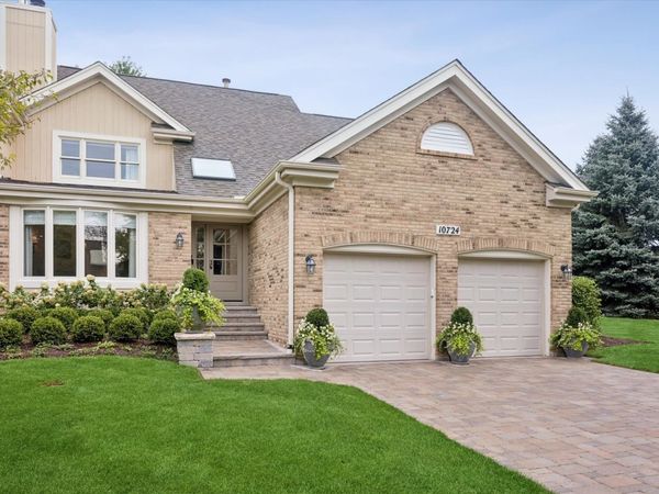 10724 Hollow Tree Court , Orland Park, IL 60462