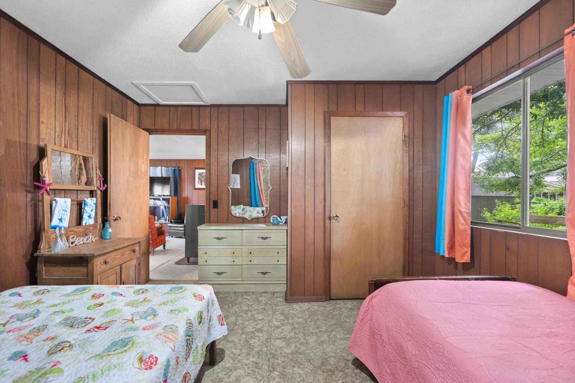 333 Sparrow Dr. Photo 23