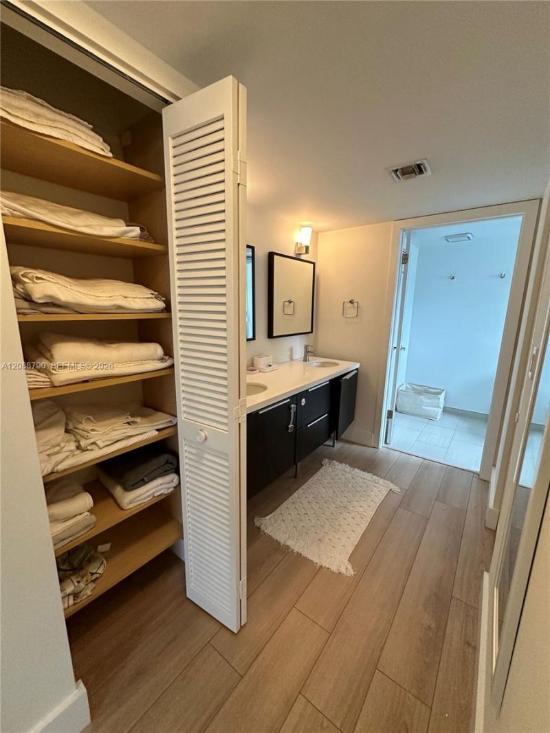 55 Ocean Lane Dr, Unit 2028, Key Biscayne, FL 33149 Photo