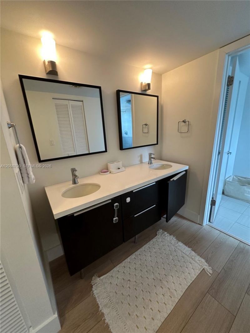 55 Ocean Lane Dr, Unit 2028, Key Biscayne, FL 33149 Photo