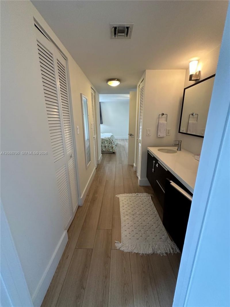 55 Ocean Lane Dr, Unit 2028, Key Biscayne, FL 33149 Photo