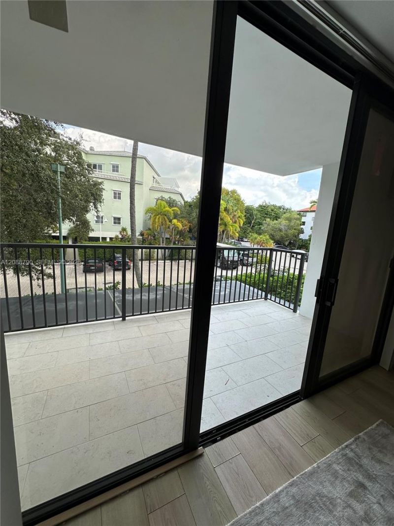 55 Ocean Lane Dr, Unit 2028, Key Biscayne, FL 33149 Photo
