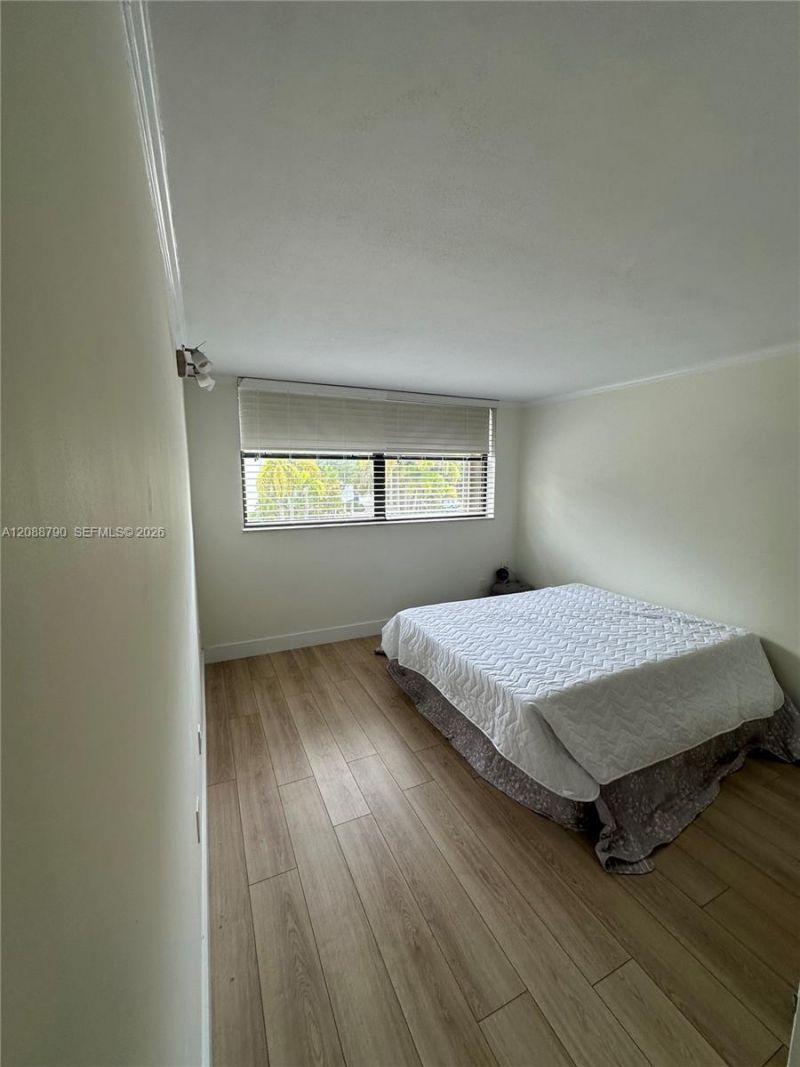 55 Ocean Lane Dr, Unit 2028, Key Biscayne, FL 33149 Photo