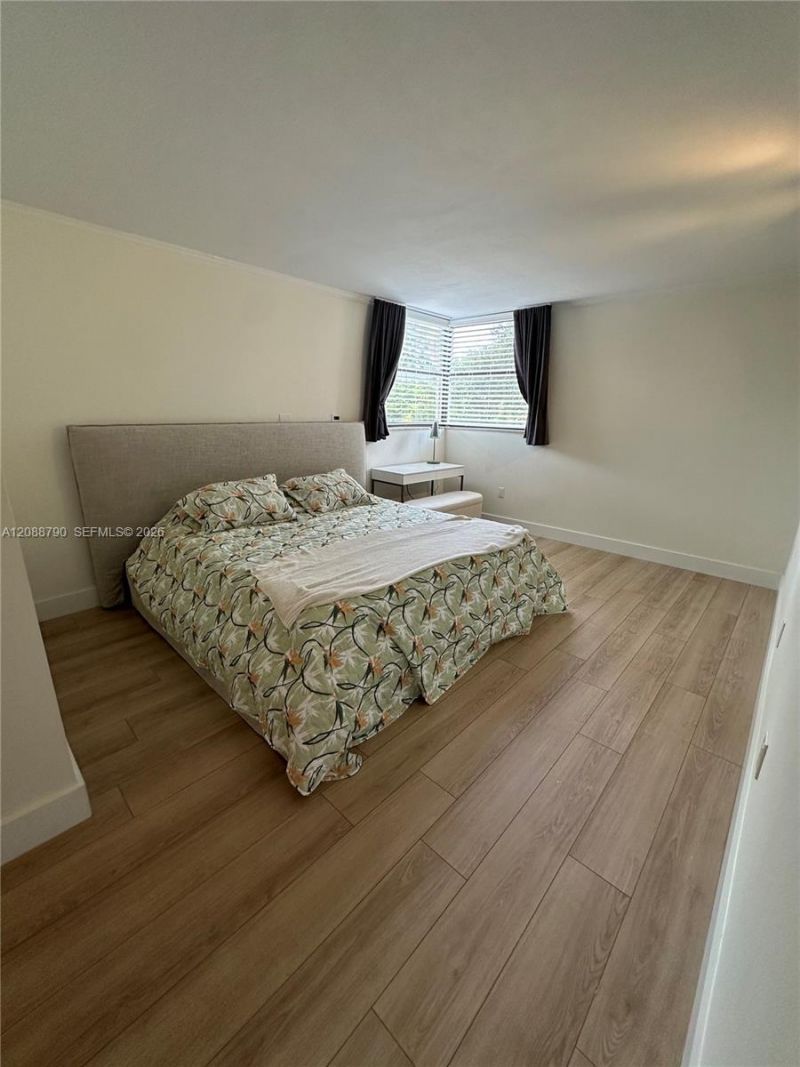 55 Ocean Lane Dr, Unit 2028, Key Biscayne, FL 33149 Photo