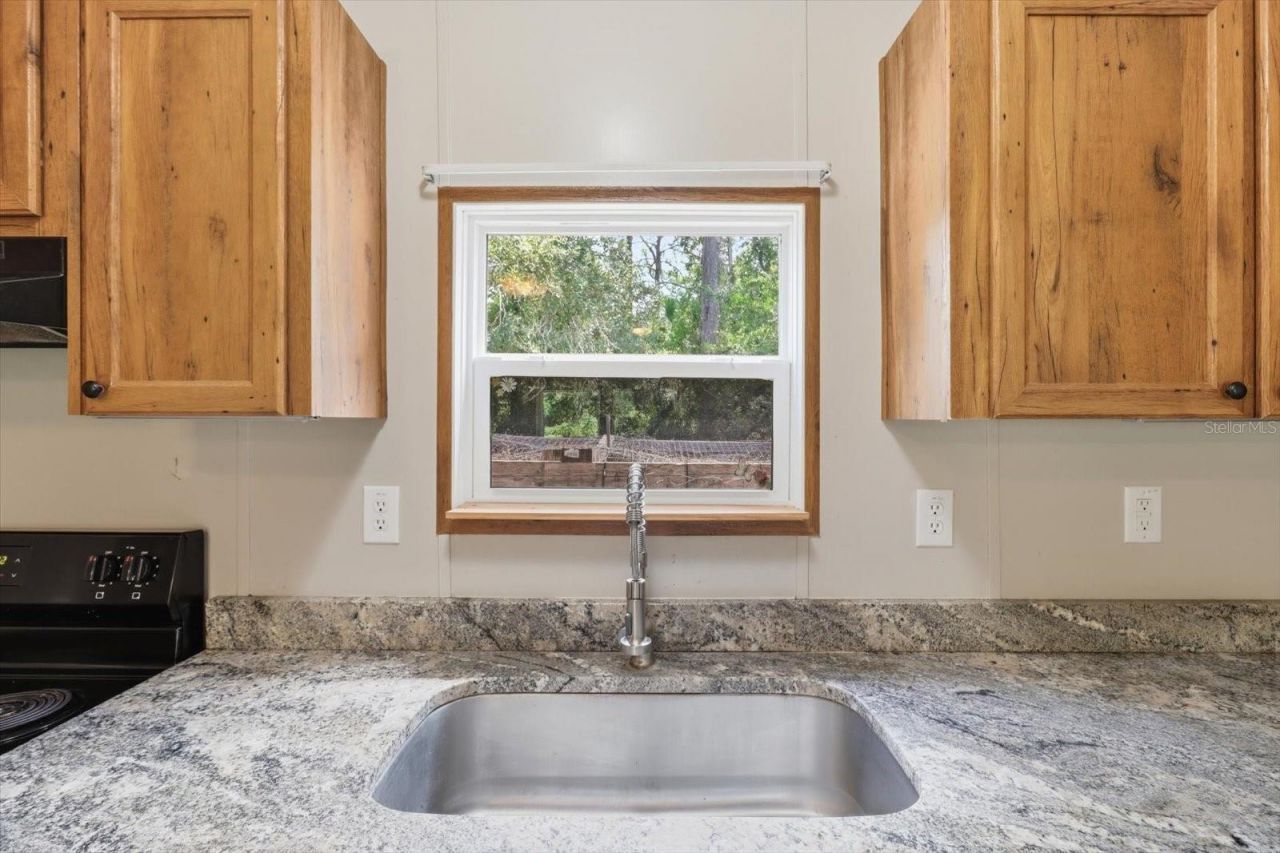 5709 S Leopard Point, Homosassa, FL 34446 Photo