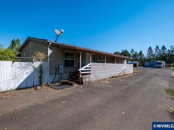 1145 43rd Av, Sweet Home, OR 97386