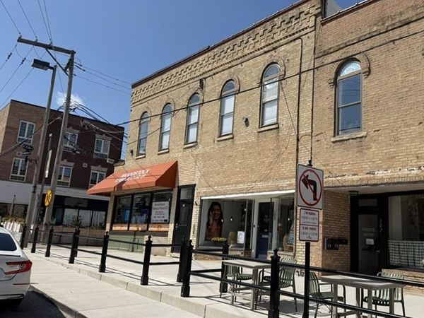226 N Benton Street, Unit 3, Woodstock, IL 60098