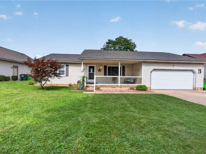 763 Lockwood Road, Barberton, OH 44203 Photo 1
