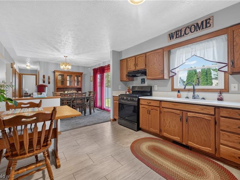 763 Lockwood Road, Barberton, OH 44203 Photo 13