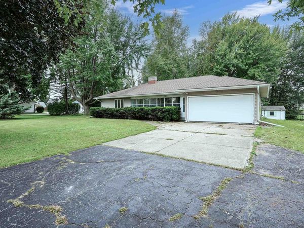 4939 N MEADE STREET, Appleton, WI 54913