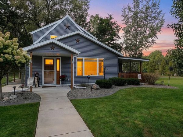 2934 AIRPORT ROAD, Oconto, WI 54153