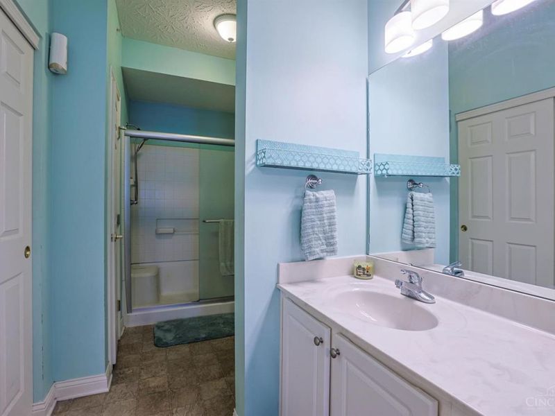 3510 Chestnut Park Lane, Miami Township, OH 45002 Photo 16