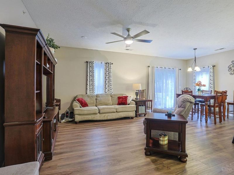 3510 Chestnut Park Lane, Miami Township, OH 45002 Photo 4