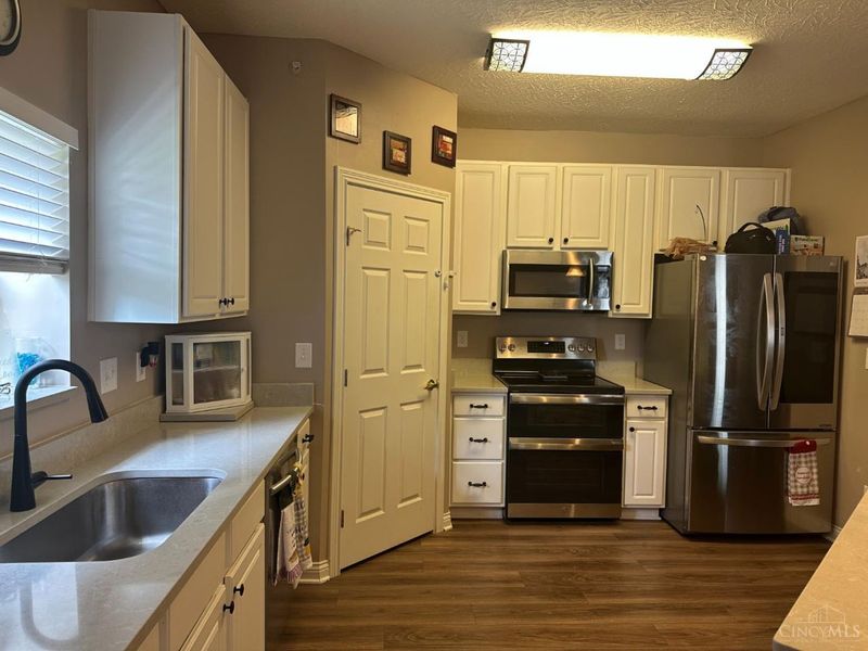 3510 Chestnut Park Lane, Miami Township, OH 45002 Photo 5