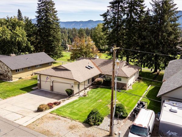 2389 E Avon CIR, Hayden, ID 83835