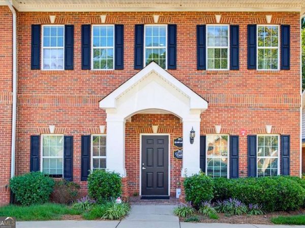 3380 Trickum Road, Unit 202, Woodstock, GA 30188