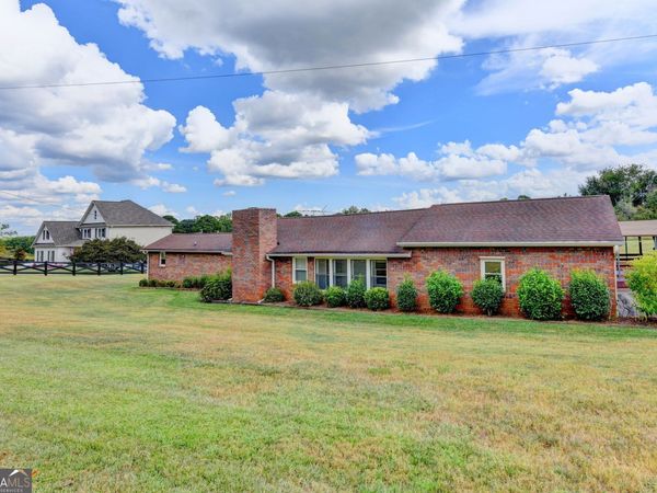 920 Hester Drive, Cumming, GA 30028