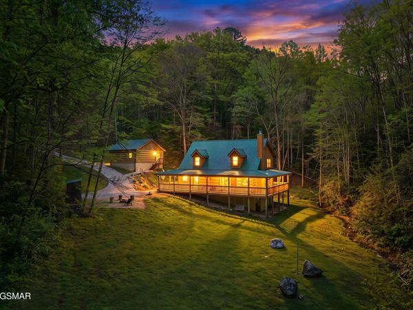 1053 Big Buck Trail, Townsend, TN 37882