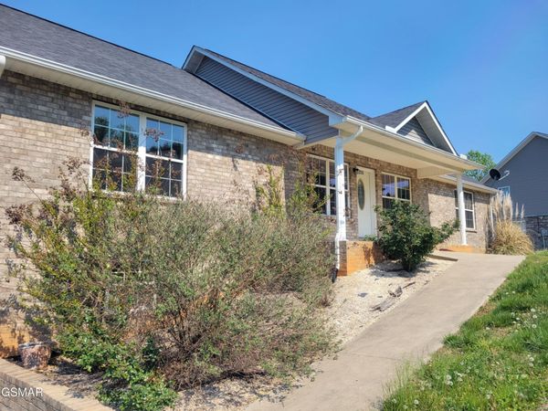 3236 Sandpiper Court , Kodak, TN 37764