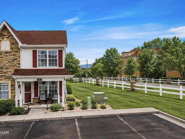 527 Orchard Valley Way , Pigeon Forge, TN 37862